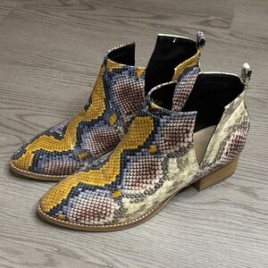 Snake-Print Cutout Ankle Booties in Yellow and Neutral Tones